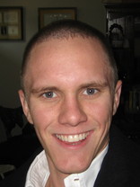 Person who looks like Peter Berg