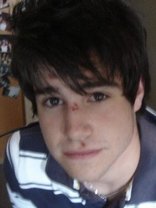 Person who looks like Devon Werkheiser