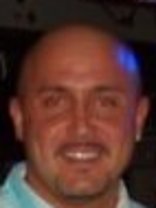 Person who looks like Billy Zane