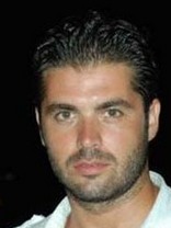 Person who looks like Casper Van Dien