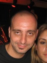 Person who looks like Jean Reno