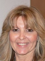 Person who looks like Cheryl Tiegs