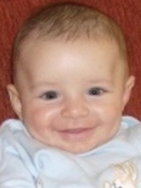 Person who looks like Jonathan Lipnicki