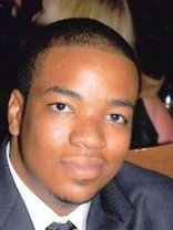 Person who looks like Anthony Mackie