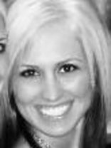 Person who looks like Elle Macpherson