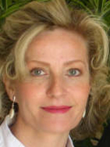 Person who looks like Michelle Pfeiffer