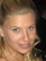 Person who looks like Naomi Watts