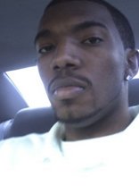 Person who looks like Anthony Mackie