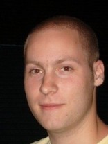 Person who looks like Michael Rosenbaum