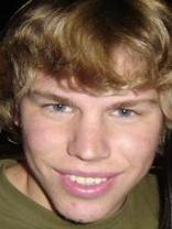 Person who looks like Stark Sands