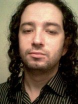 Person who looks like Thomas Ian Nicholas