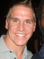 Person who looks like Henry Winkler