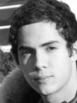 Person who looks like Johnny Pacar