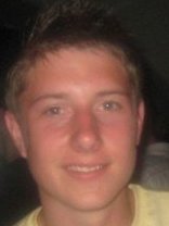 Person who looks like Simon Rex