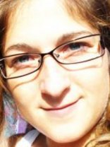 Person who looks like Hallee Hirsh