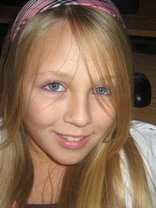 Person who looks like Ashley Peldon