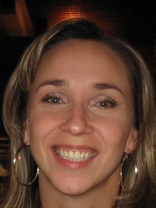 Person who looks like Julie Benz