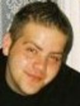 Person who looks like Danny Masterson