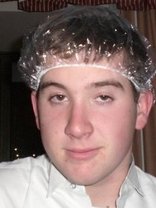 Person who looks like Eric Szmanda