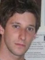 Person who looks like Noah Wyle