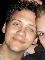 Person who looks like Garrett Hedlund