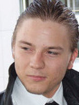 Person who looks like Kevin Pollak