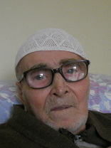 Person who looks like Woody Allen