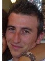 Person who looks like Michael Vartan