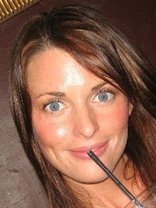 Person who looks like Elizabeth Hurley