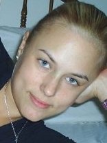 Person who looks like Emilie de Ravin