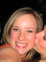 Person who looks like Nicholle Tom