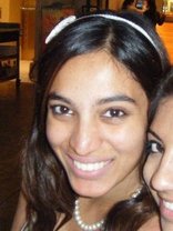 Person who looks like Padma Lakshmi