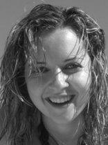 Person who looks like Reese Witherspoon