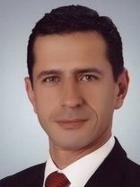 Person who looks like Simon Kinberg