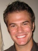 Person who looks like Tyler Hilton