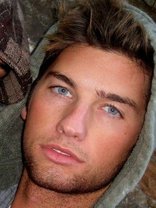 Person who looks like Ian Somerhalder