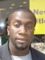 Person who looks like Eddie Murphy