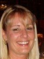 Person who looks like Helen Hunt