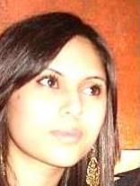 Person who looks like Roselyn Sanchez