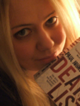 Person who looks like Avril Lavigne