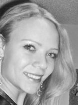 Person who looks like Amy Smart