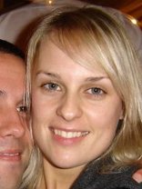 Person who looks like Teri Polo