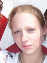 Person who looks like Laura Prepon