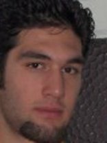 Person who looks like Kyle Chandler