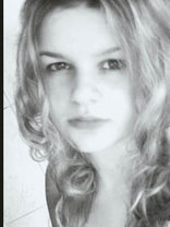 Person who looks like Sophie Monk