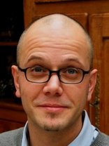 Person who looks like Tim Robbins