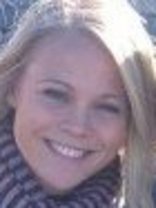 Person who looks like Reese Witherspoon