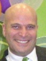 Person who looks like Howie Mandel