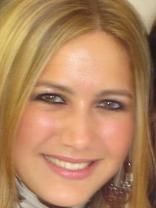 Person who looks like Hilary Duff