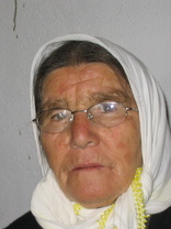 Person who looks like Jennifer Coolidge